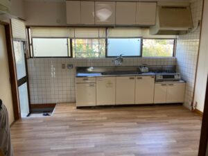 台所床張り替え